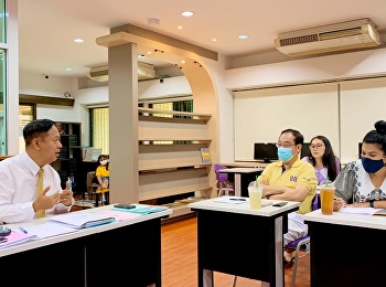 Executive meeting teachers and staff,
English Language Program