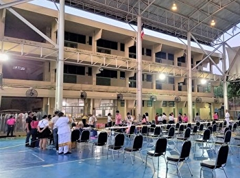 The Demonstration School of Suan
Sunandha Rajabhat University, Secondary
Department, is a place to receive the
graduation gown for graduates to receive
a graduation certificate.