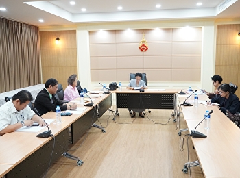 Meeting of the Executive Committee of
the Suan Sunandha Demonstration School
Alumni Association