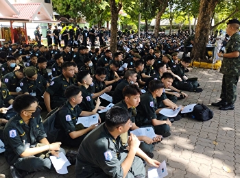 Military students, 2nd year and 3rd
year, report to the Military Training
Center.