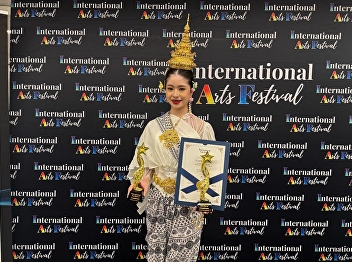 Ms. Rinrada Hotepha, a Grade 10/6
student, won awards at the International
Arts Festival Thailand 2025