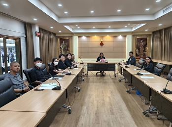 ประชุมร่วมกับหัวหน้ากลุ่มวิชา
นักประชาสัมพันธ์ และฝ่ายงานเทคโนโลยี
ในการยกระดับการจัดการเรียนรู้สู่มืออาชีพ
ยกระดับระบบนิเวศดิจิทัล
และพัฒนาศักยภาพนักเรียนสู่การเป็นพลเมืองคุณภาพแห่งอนาคต