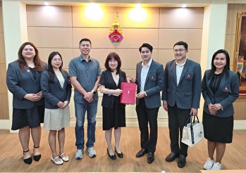 โรงเรียนสาธิตมหาวิทยาลัยราชภัฏสวนสุนันทา
ให้การต้อนรับ Wenzao Ursuline University
of Languages ไต้หวัน