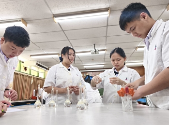 นักเรียนได้เปิดโลกการเรียนรู้ผ่านหัวข้อ
“Solubility Rules : กฎการละลาย”